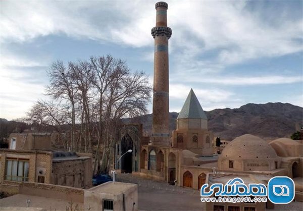بقعه شیخ عبدالصمد نطنزی یکی از جاذبه های گردشگری استان اصفهان است
